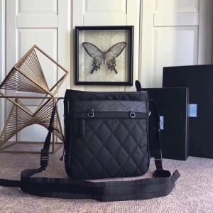 2VH002 Prada_(d) C 㲼ƴʮּyţƤ ʿ] ɫ