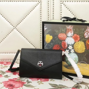 527857 GUCCI 2018ﶬ ^b w 米 ɫ