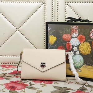 527857 GUCCI 2018ﶬ ^b w 米 ɫ