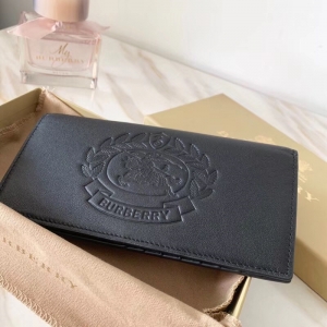 Burberry͌ ȫƤ pL(zhng)  ƴɫX(qin)A ɫ