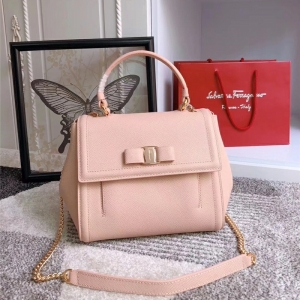 21G697 FerragamoƸĽ VaraY(ji) ̖(ho) ƼyţƤ w 