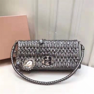 5BD233 MiuMiu Ʒ @ʯ朗l MiuMiuְ MiuMiu朗l ɫ 