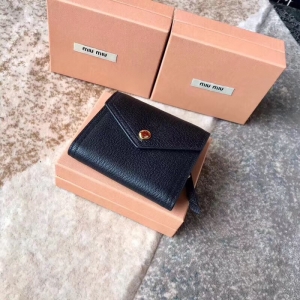 5MH014 MiuMiuX ƴɫXA M(jn)ţƤɽy ŷ̿X ɫ