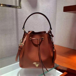 1BE032 Prada_ Ůʿeμ ʮּyţƤ PradaбˮͰ utɫ