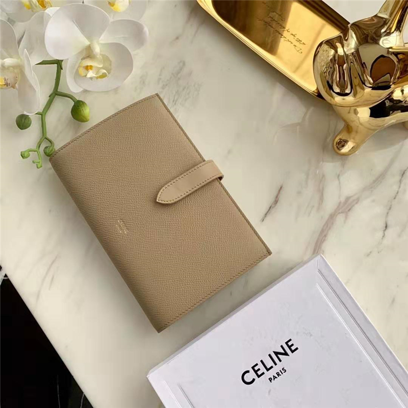 10B633 Celineِ Strap СţƤ ̖(ho)XA CelineX 