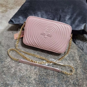 5BH118C MiuMiu MatelasseСƤ Ήy 朗l ɫ