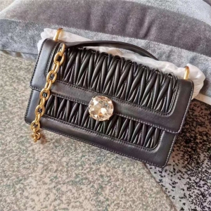5BD130 MiuMiu¿ Ứy Ƥ 朗l ɫ