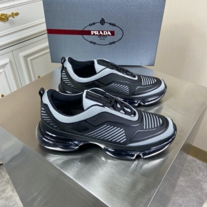 2EG298 Prada Cloudbust Air \(yn)Ь _(d)2020¿e\(yn)Ь ɫ