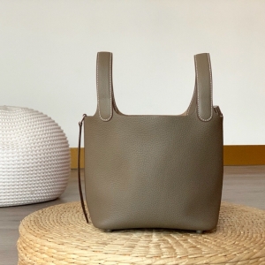 Hermes(i)R˲˻@ Hermes picotin18 (i)RˮͰ TCƤ 