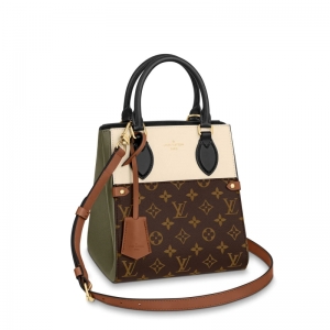 M45388 LV FOLD TOTE С̖(ho)ִ Monogram СţƤŮ ̰