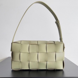 Bottega Veneta  IntreccioƤ Brick Cassette米 ʯG