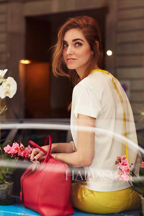 rв· (Chiara Ferragni) [ȫ··LV (Louis Vuitton) LockitϵִƬ