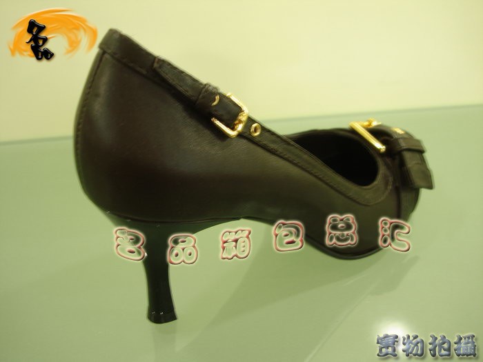 Louis Vuitton · LVŮЬ LV߸Ь LV(hu)Ь LV¿