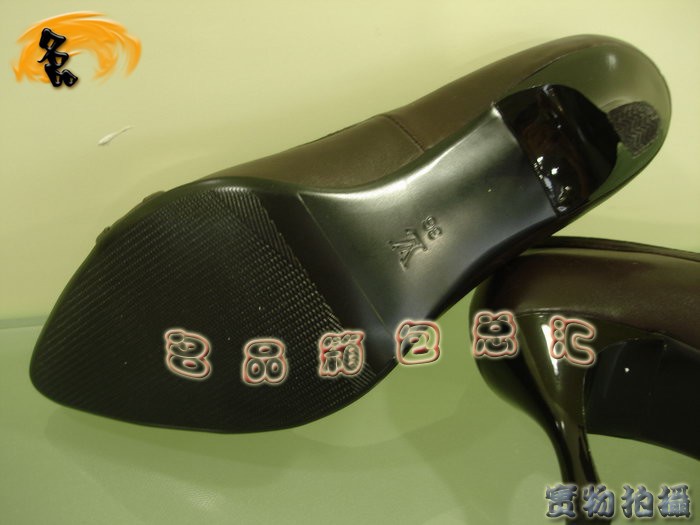 Louis Vuitton · LVŮЬ LV߸Ь LV(hu)Ь LV¿
