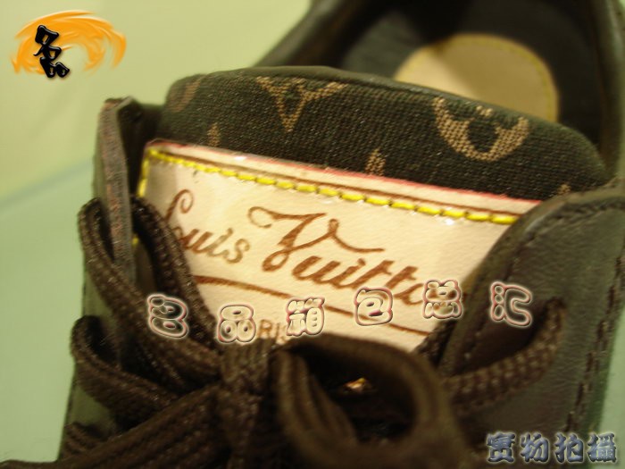 Louis Vuitton LV A(jng) LVЬ LVeЬ LVЬ