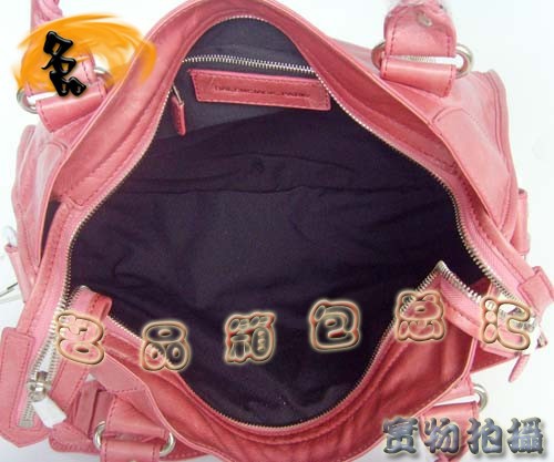 BALENCIAGArŮ BALENCIAGAC܇ BALENCIAGAб