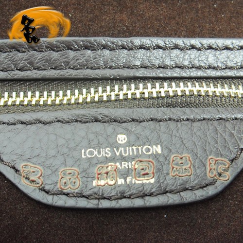 M95097 A LV LV¿ LVrŮ LV
