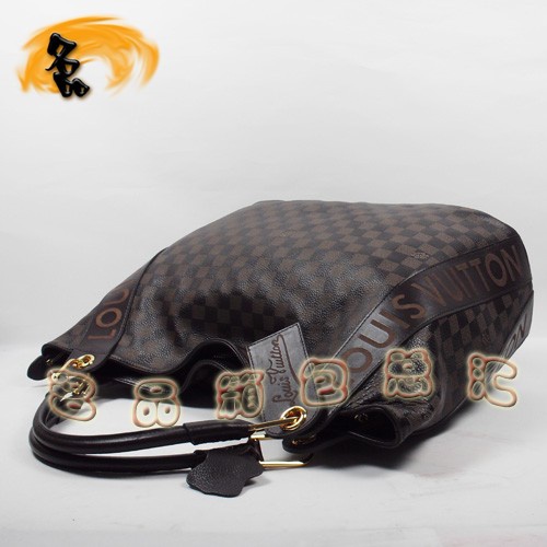 M95097 LV最新款 LV經(jīng)典棋盤格系列 LV單肩包 LV時(shí)尚女包 LV手提包