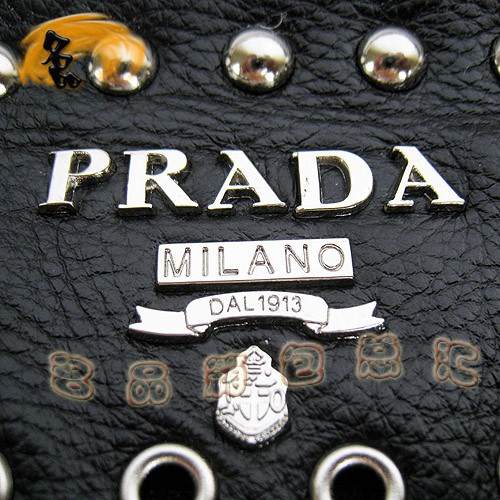 1818 Prada/_(d) u¿eŮ ŮʿƤ Pradaμ A