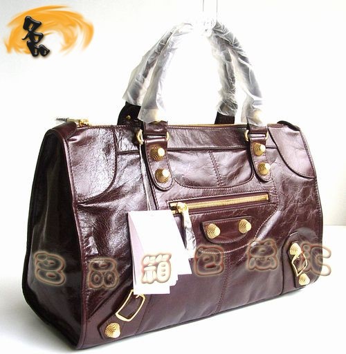 084324B ¿AţƤr(sh) BALENCIAGA(jng)Ů ҙC(j)܇