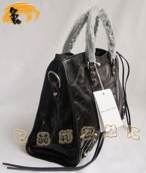 084332 BALENCIAGA¿ɫţƤrŮʿ ҙC܇ б
