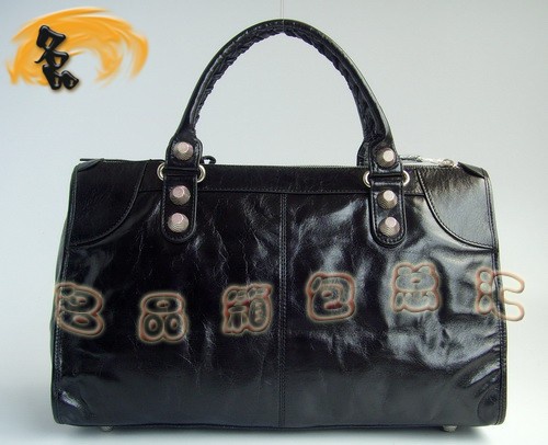 084334A Ʒ|(zh) BALENCIAGA(jng)C܇ ҕre/