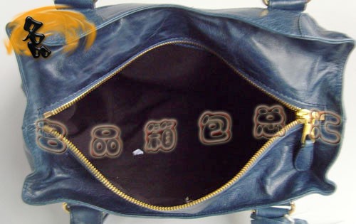 084326B u¿ BALENCIAGA ҕr(sh)н(jng)ǿC(j)܇ {(ln)ɫ