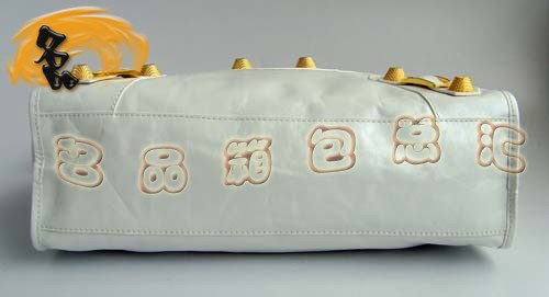 084332B Ʒ|(zh) r(sh)Ůʿ BALENCIAGA¿б ҙC(j)܇