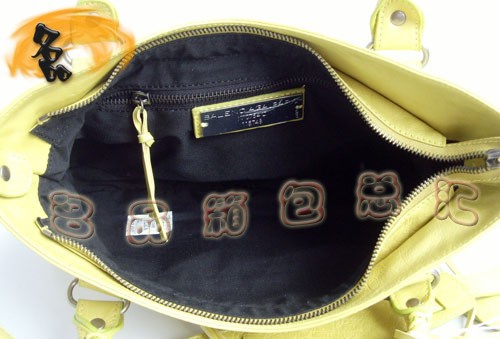 084331 BALENCIAGArŮ ҙC܇ SɫţƤ б K