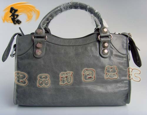 084332A Ʒ| BALENCIAGAreŮʿб ҙC܇ 