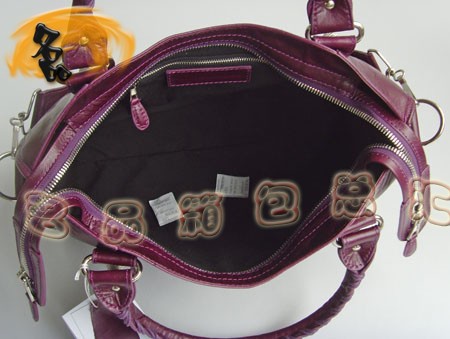 084332A BALENCIAGA¿ reŮʿб ҽ(jng)C܇