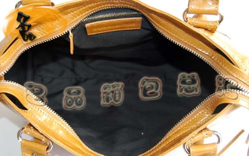 084832 AƷ|(zh) BALENCIAGA¿б rţƤŮʿ ҙC(j)܇