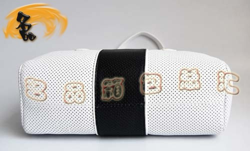 5647 Pradaμ Prada¿ƴɫСţƤŮ Prada(jng) ɫ