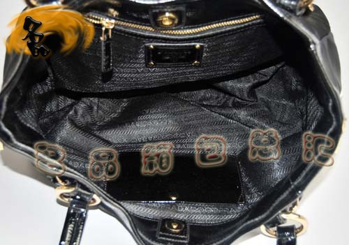 138501 Prada(jng)겼Ů _ Pradaμ ɫ