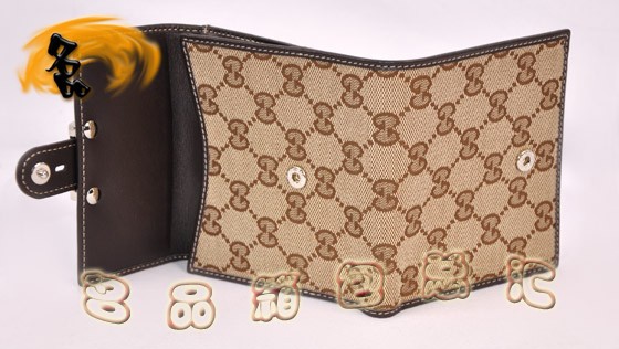 233004 GUCCIpGʿX GUCCIX GUCCI̿X Ƥ 