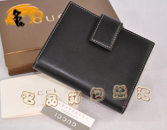 181596 ƷƷ|(zh) GucciM(jn)ڸߙnţƤŮ GucciL(zhng)X GucciŮʿXA ɫ