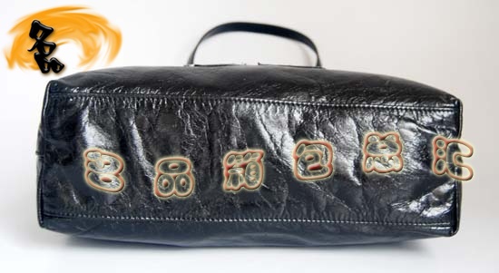 29165 Prada¿ _(d)ţƤŮʿͨμ Prada һһƷ|(zh) ɫ