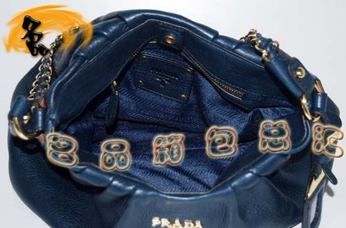 80060 ԭһһƷ|(zh) Prada¿ M(jn)ڸߙnţƤrŮ Pradaμ {(ln)ɫ