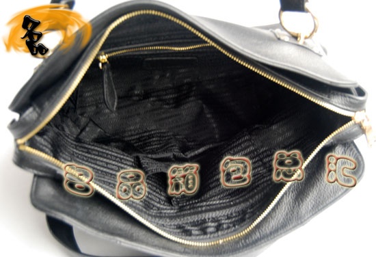 65826 Prada¿ _rŮʿμ PradaMڸߙnţƤŮ ɫ