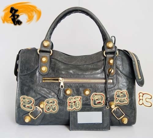 084332B ҙC(j)܇ M(jn)ţƤμ Balenciaga Ů yɫ