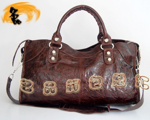 084328A Balenciagaμ C(j)܇(ch)  M(jn)ƤyŮ ɫ