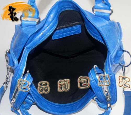 084332A BalenciagaC(j)܇ μ  M(jn)Ƥyᔕr(sh)Ů {(ln)ɫ