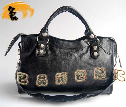 084332A BalenciagaC܇ μ  MƤyᔕrŮ ɫ