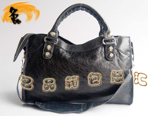 084332A BalenciagaC܇ μ  MƤyᔕrŮ ɫ