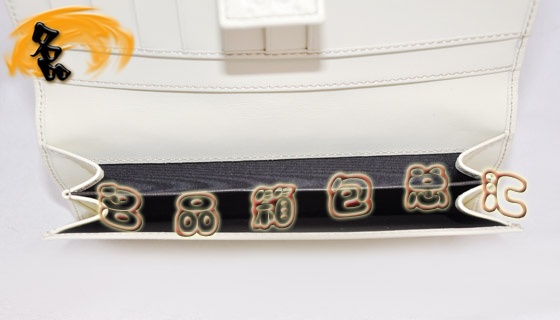 212104 X Gucci¿M(jn)ڸߙn^ţƤŮʿX GucciLXA װɫ