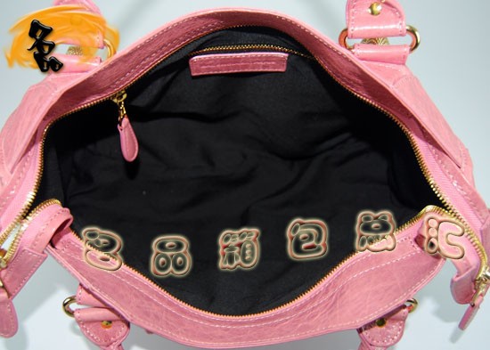 084332B  BalenciagaŮ μ  M(jn)ƤeŮ ۼtɫ