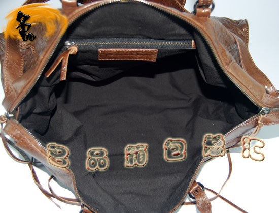 084340 BalenciagaC܇ μ  MƤ rŮ ɫ