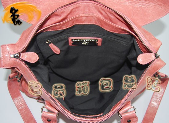 084668  Balenciagaμ  MţƤ(jng)rŮ ۼtɫ