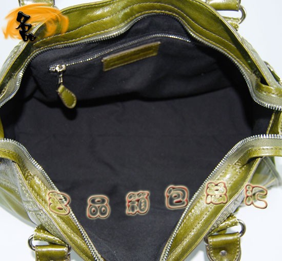 084828  Balenciagaμ  M(jn)ţƤ(jng)r(sh)Ů C(j)܇ ܊Gɫ