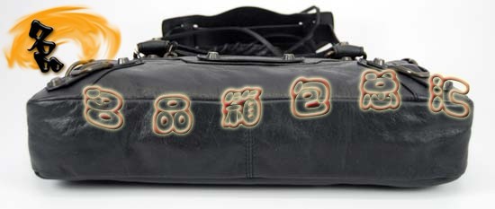 103208  Balenciagaμ ҙC(j)܇ M(jn)Ƥr(sh)Ů  ɫ